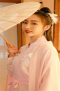 我有99个大佬师父，下山即无敌畅销巨作