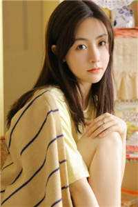 舔狗觉醒后，女神成了我的小迷妹