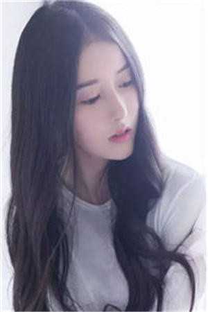 完整版娱乐：一曲爆红后，天后亲自和我谈合作