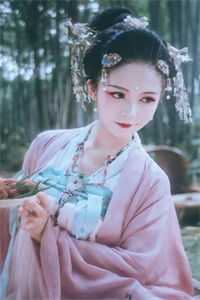 心痛！一睁眼看到了糙汉求她别离婚阅读全集