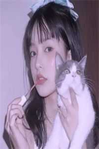 她死后，薄爷跪在墓碑前哭成狗全集小说