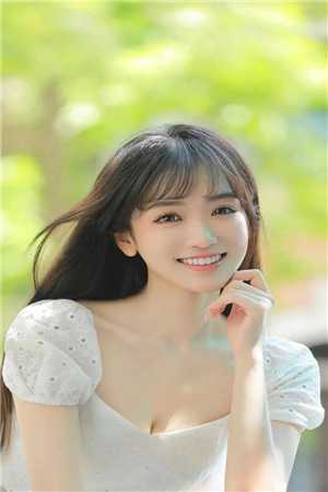 全文人在烟雨楼，入幕之宾皆女帝