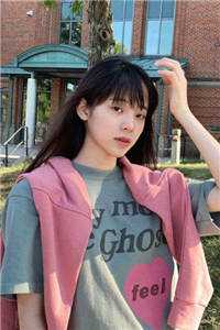 重生后，侯门夫人假死嫁权王全文章节