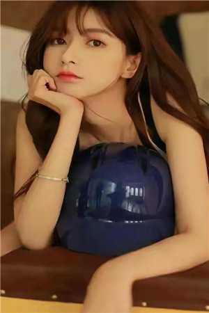 畅销书目救了疯批男人后，他总想掐我桃花