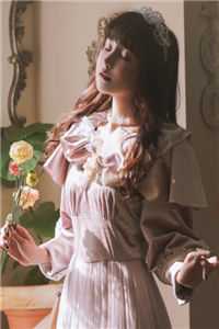 文章全文八零军婚：高冷同志成了黏人精