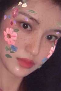 短篇小说沙雕女配穿书后，成了黑红第一人