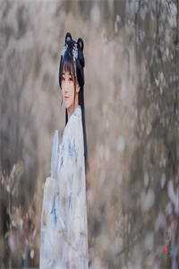 精品篇启用生子系统后，她多子多福