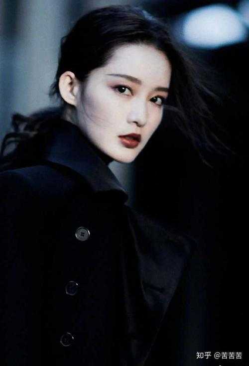 透视眼捡漏暴富，看看美女怎么了全集小说推荐