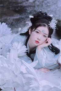 丧尸都进化了,你还在谈情说爱?畅读精品小说