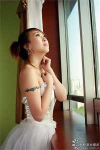 热门作品全家读心：我成皇室团宠娇女