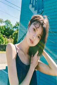 重生后，我改嫁病弱残王扶他上位