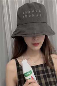 全本阅读重生八零：团宠小甜妻