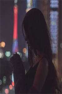 全集夫人她一心搞事业，世子赢麻了