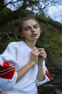娘娘人间清醒，暴君追妻火葬场