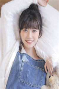 海王悔婚当日，美貌教授求娶我