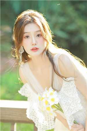 精品阅读深夜看到妻子短信后，我彻夜未眠
