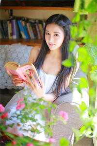 七零：妩媚娇娇被古板军官宠上天