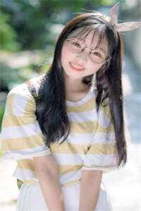 穿书女配被反派一家团宠了