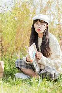 趁商业女王青涩，我要压她一筹！