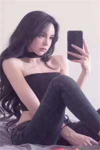 穿成早死的炮灰原配，我怒嫁反派