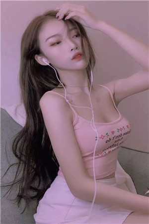 女学生一哭，霍总轻声细哄