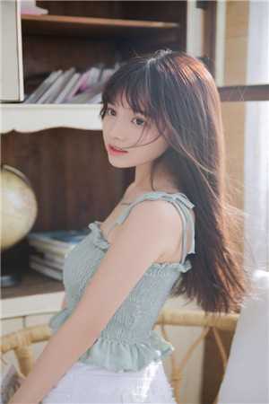 重生异界，迎面就是美女投怀送抱？