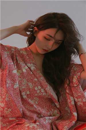 囤粮救夫：侯府夫人有神威