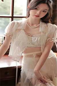 暗恋成真，我和女神先婚后爱
