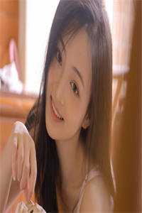 惊！江总女朋友竟是何秘书