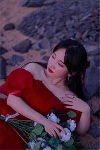 万人嫌他重生后，不对劲了全本小说