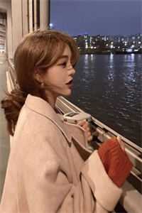 畅销小说离婚后，我转身娶了女领导