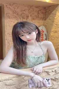 全集九爷超宠妻：乖！再吃一口