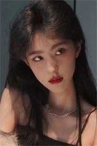 容妃又花痴了全章阅读