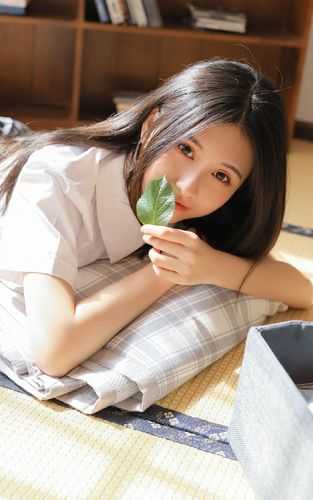 爆撩！冷艳小作精被太子爷宠上天畅销书籍