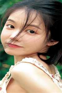 完整作品身为主角，我除了女帝老婆一无所有