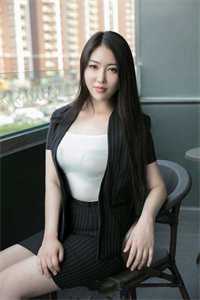 一胞三胎,总裁爹爹超凶猛男女主结婚