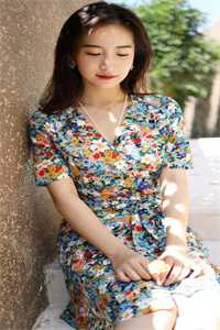 小狐狸走后，我身边多了个美女老婆畅销书目