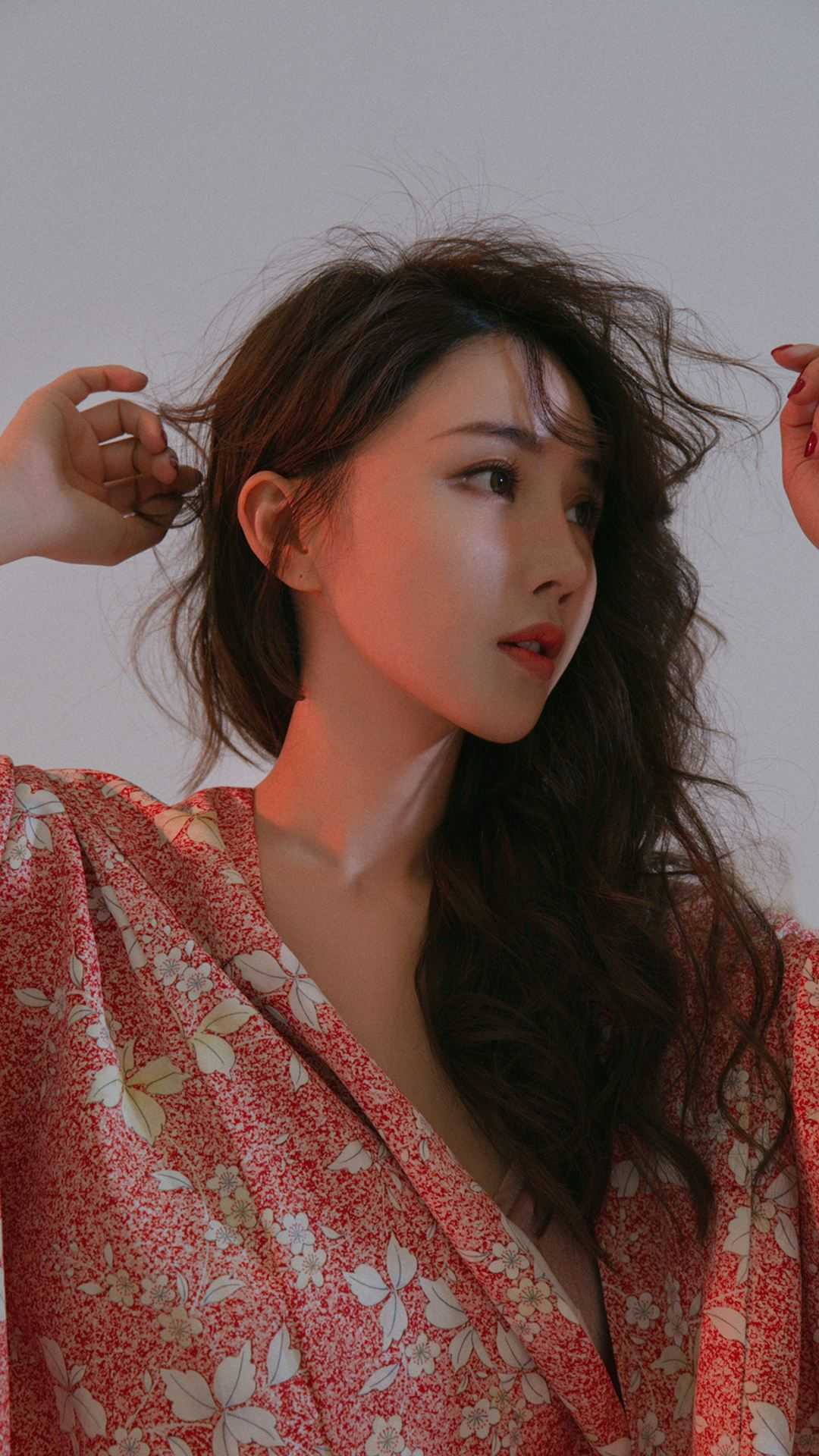 万族入侵！我单刀赴会光复人族长篇小说