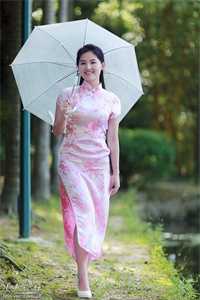 畅读精品被赶出家门，皇室接我入京当团宠