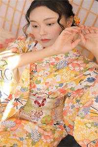 娱乐圈：太后娘娘古穿今，举国追捧畅销书籍