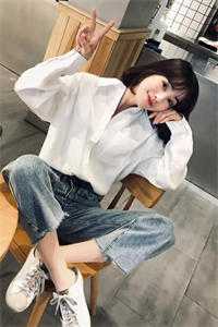 完整文本活成前任白月光后，她桃花朵朵开