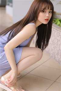 活成前任白月光后，她桃花朵朵开畅读全文