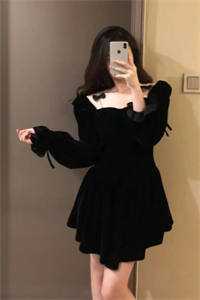 精品推介瞎眼赘婿，老婆竟是当朝女帝