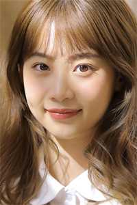 文章精选九皇子：开局推到女皇妃