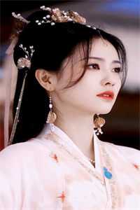全本阅读嫡女嫁入王府后，白莲花处处作祟