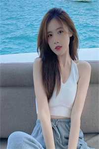 精品全集活成前任白月光后，她桃花朵朵开