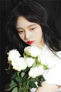 活成前任白月光后，她桃花朵朵开精品选集