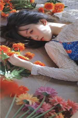 畅销巨著他清冷撩人，娇妻夜夜难眠