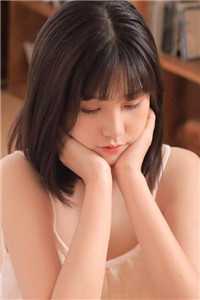 活成前任白月光后，她桃花朵朵开文章全文