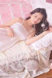 全本小说阅读活成前任白月光后，她桃花朵朵开